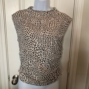 H&M Beige and Black Printed Sleeveless Tank